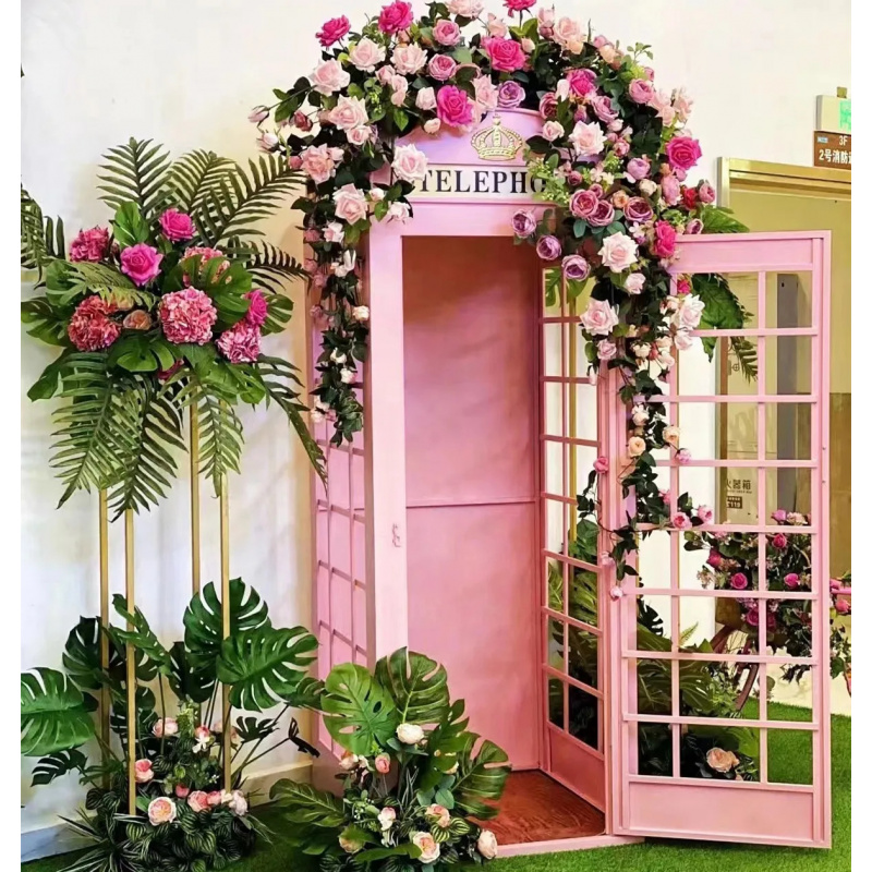 Photo Booth Prop - Розовая телефонная будка с цветочным декором